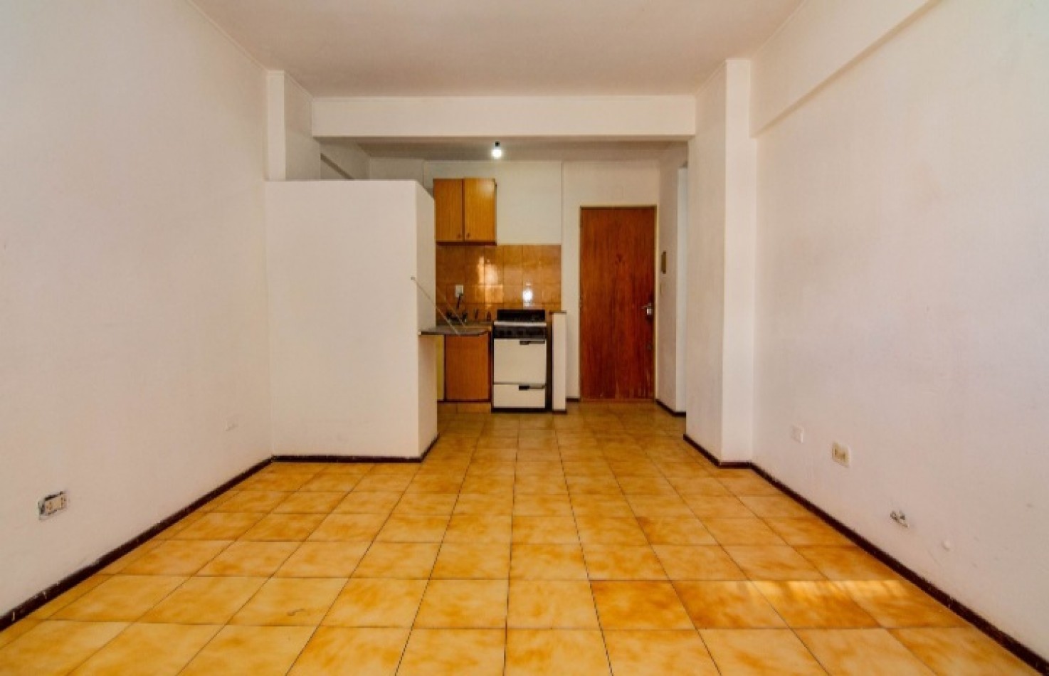 Zeballos al 800