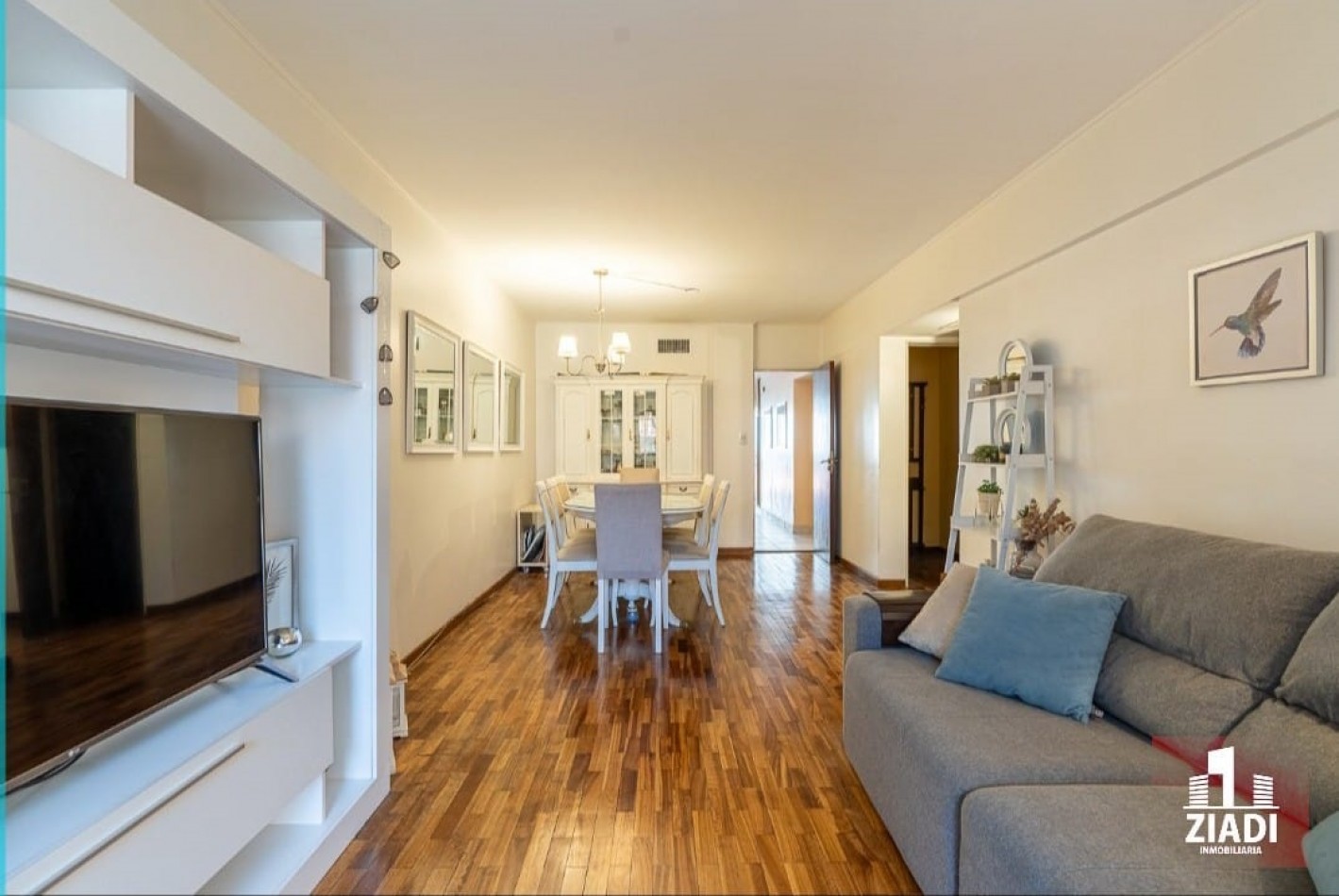 Departamento de 3 dormitorios con amplio patio y quincho propio