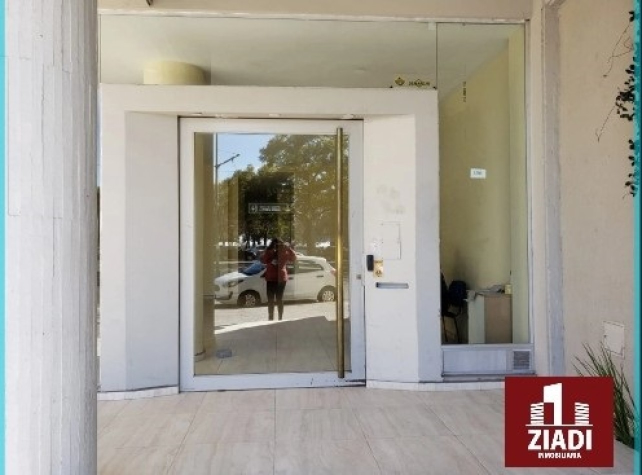 Departamento monoambiente amplio con balcon y amenities