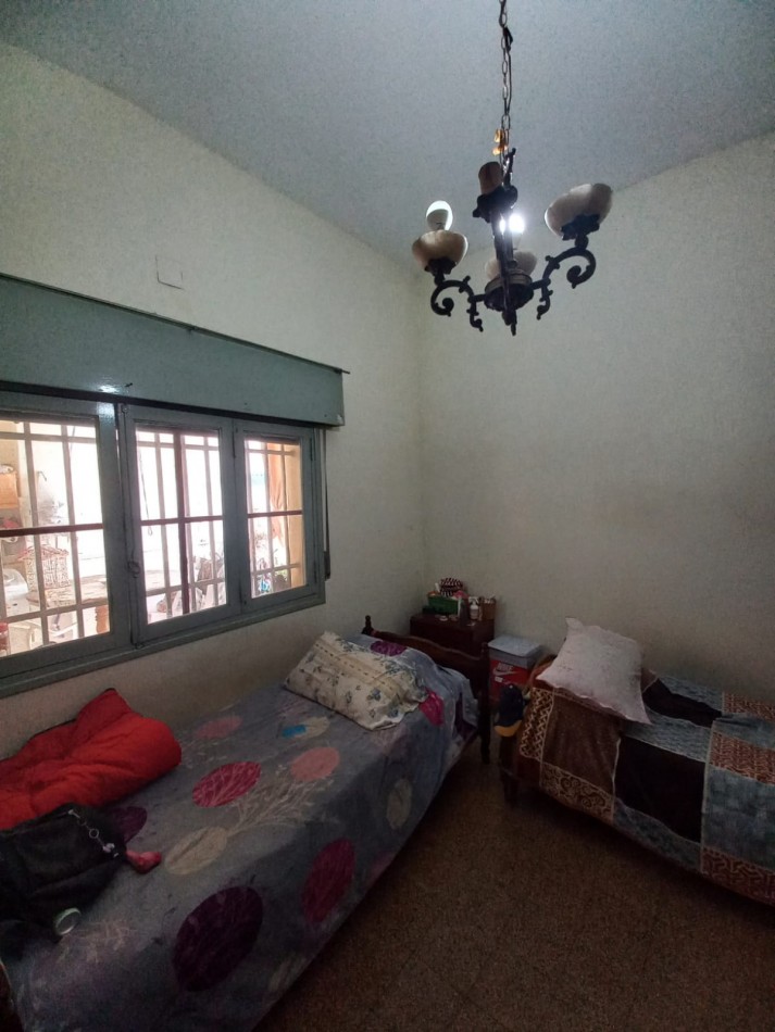 Casa en Marcos Paz 5200