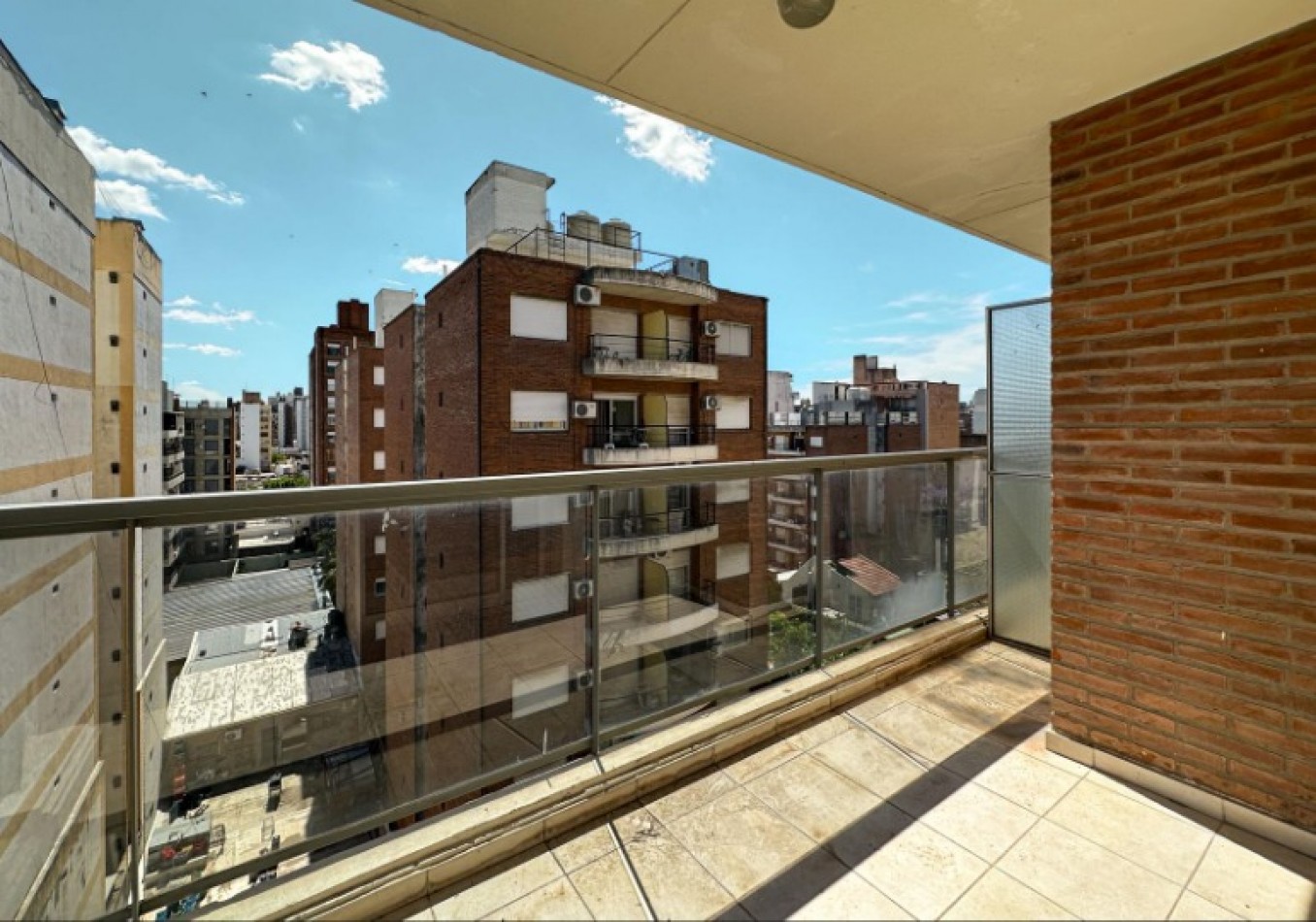 Venta depto Pte Roca 1400